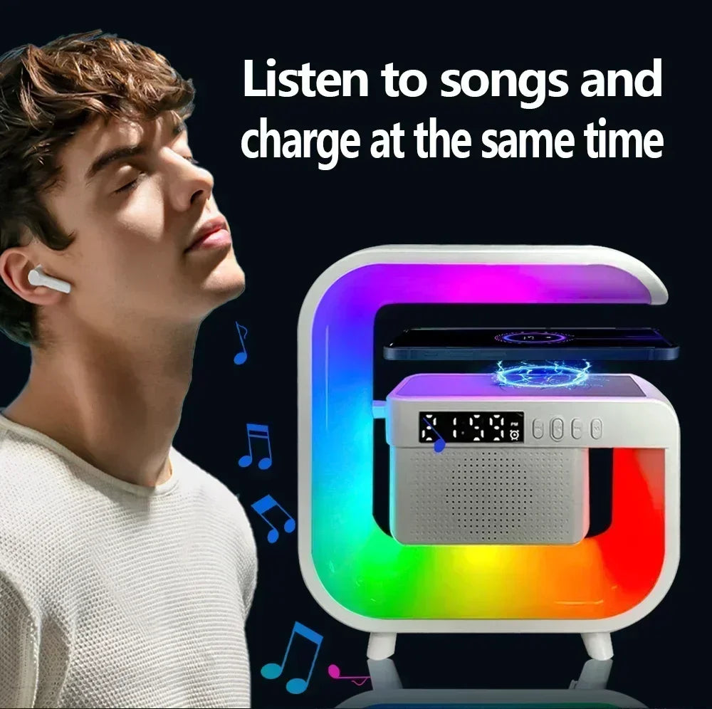 Multifunctional Atmosphere RGB Desk Clock Nightlight Wireless Charger Bluetooth Speakers for iPhone Samung Xiaomi Fast Charging