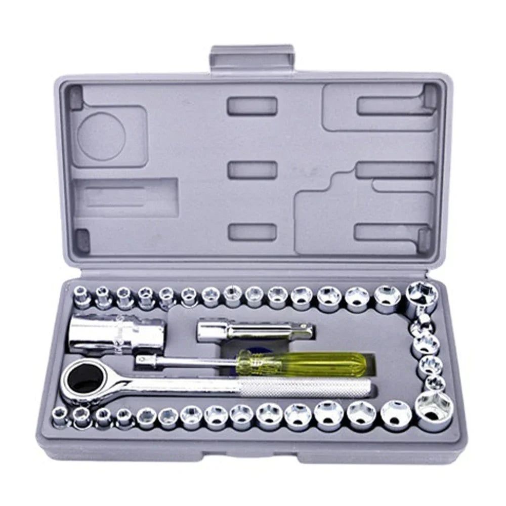 40Pcs of Combination Tools for Automobiles Motorcycles Ratchet Wrenches Bread Multifunctional Maintenance Tools Socket Wrenches